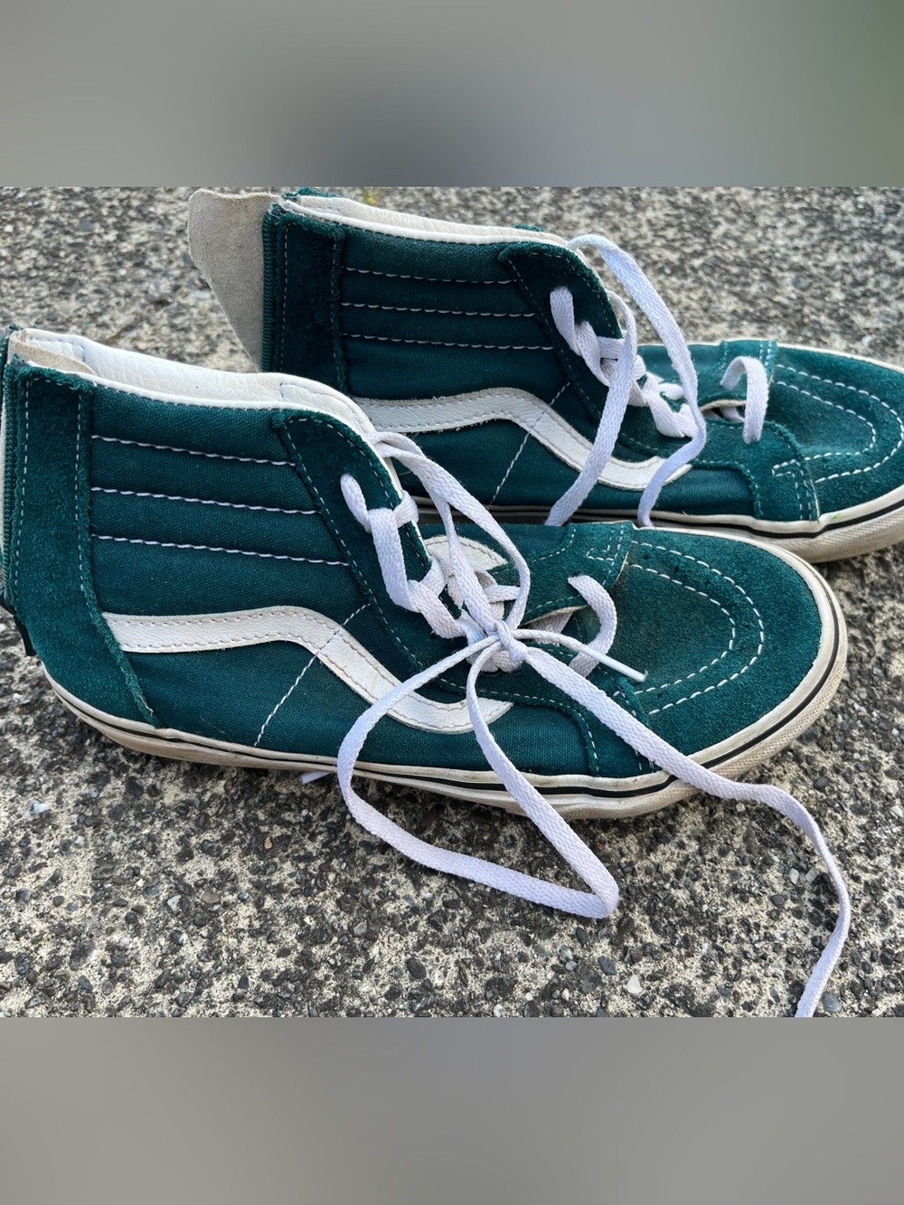 Vans Kids Teal High-Top Sneakers with White Stripe